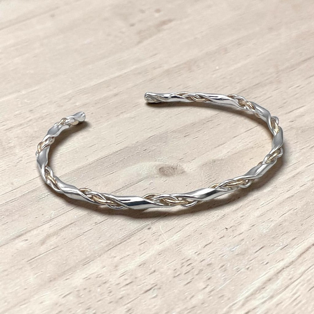 8337L - Labyrinth Cuff