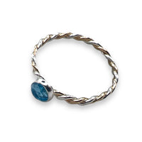 1228 - The Twist Ring