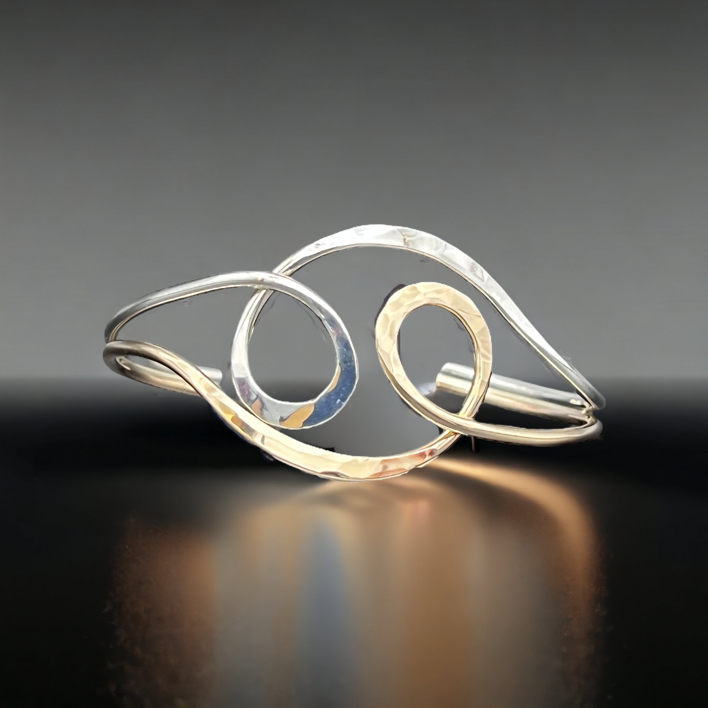 8231 - Karma Cuff