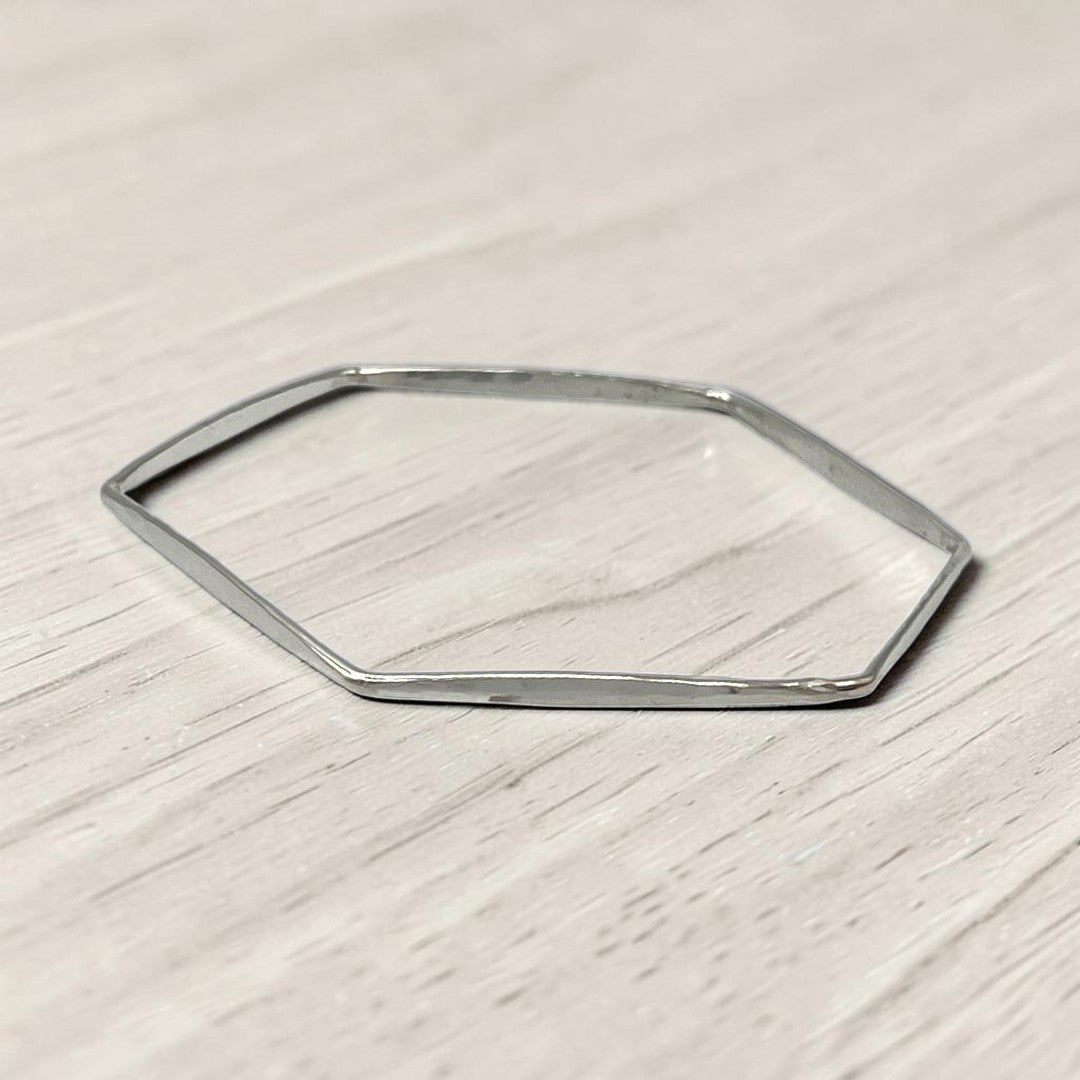 9126 - Six-Sided Dice Bangle