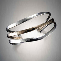 C230 - Three Striped Cuff