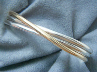 8734 - Big Hugs Cuff
