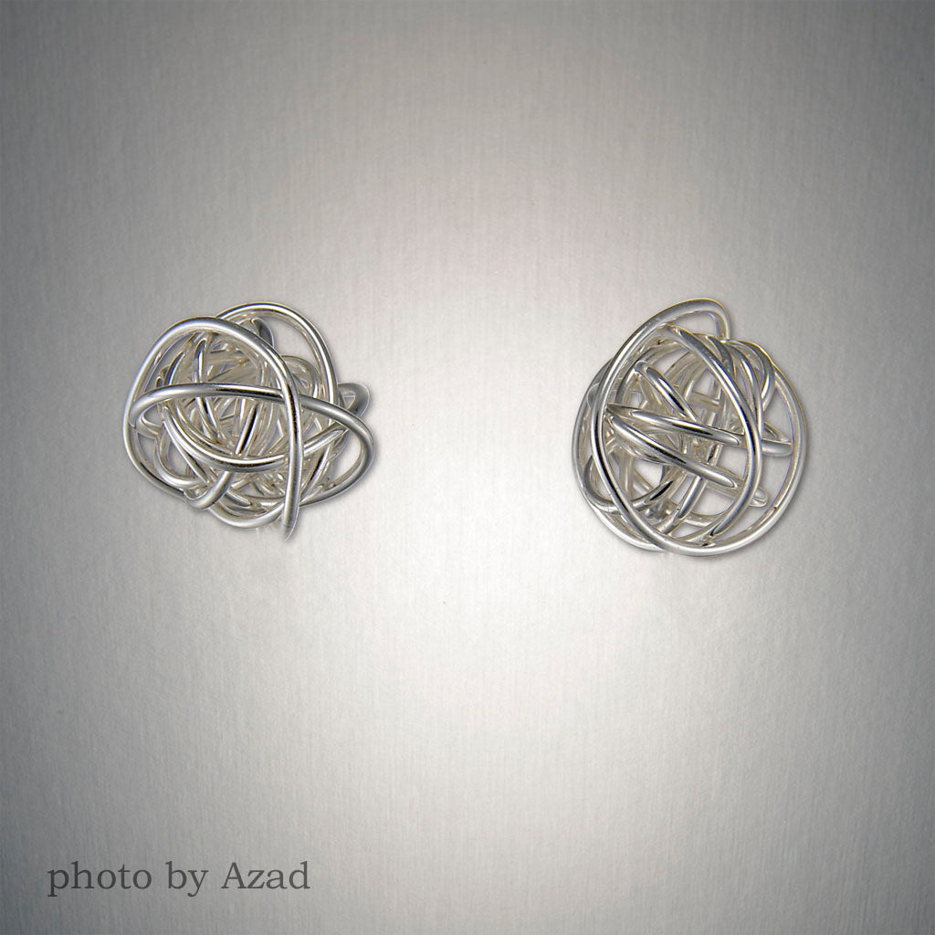Peter James Earring